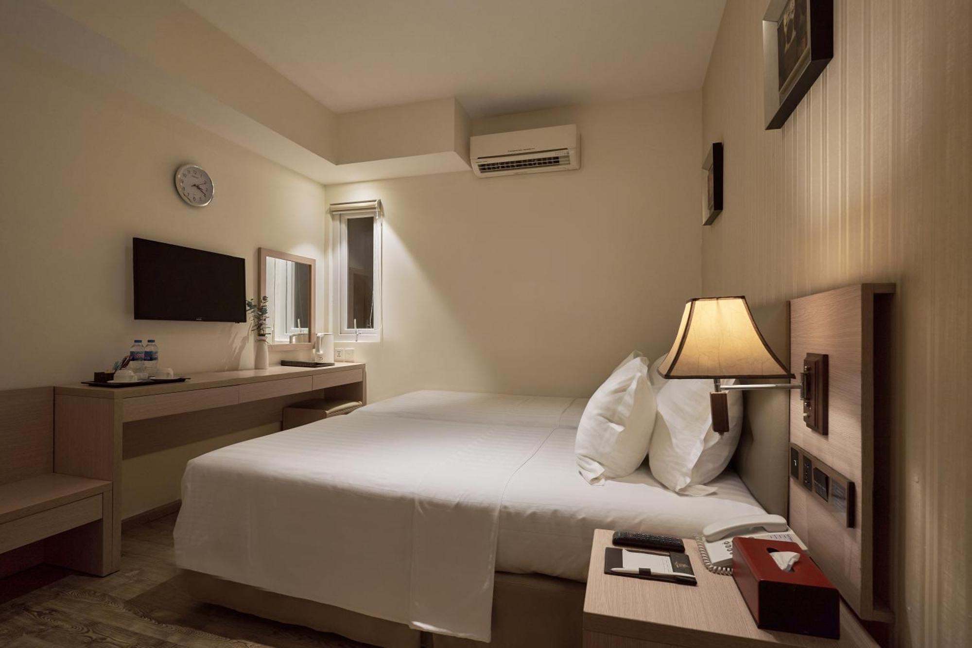 Sky Gem Hotel Sora Ho Chi Minh City Exterior photo