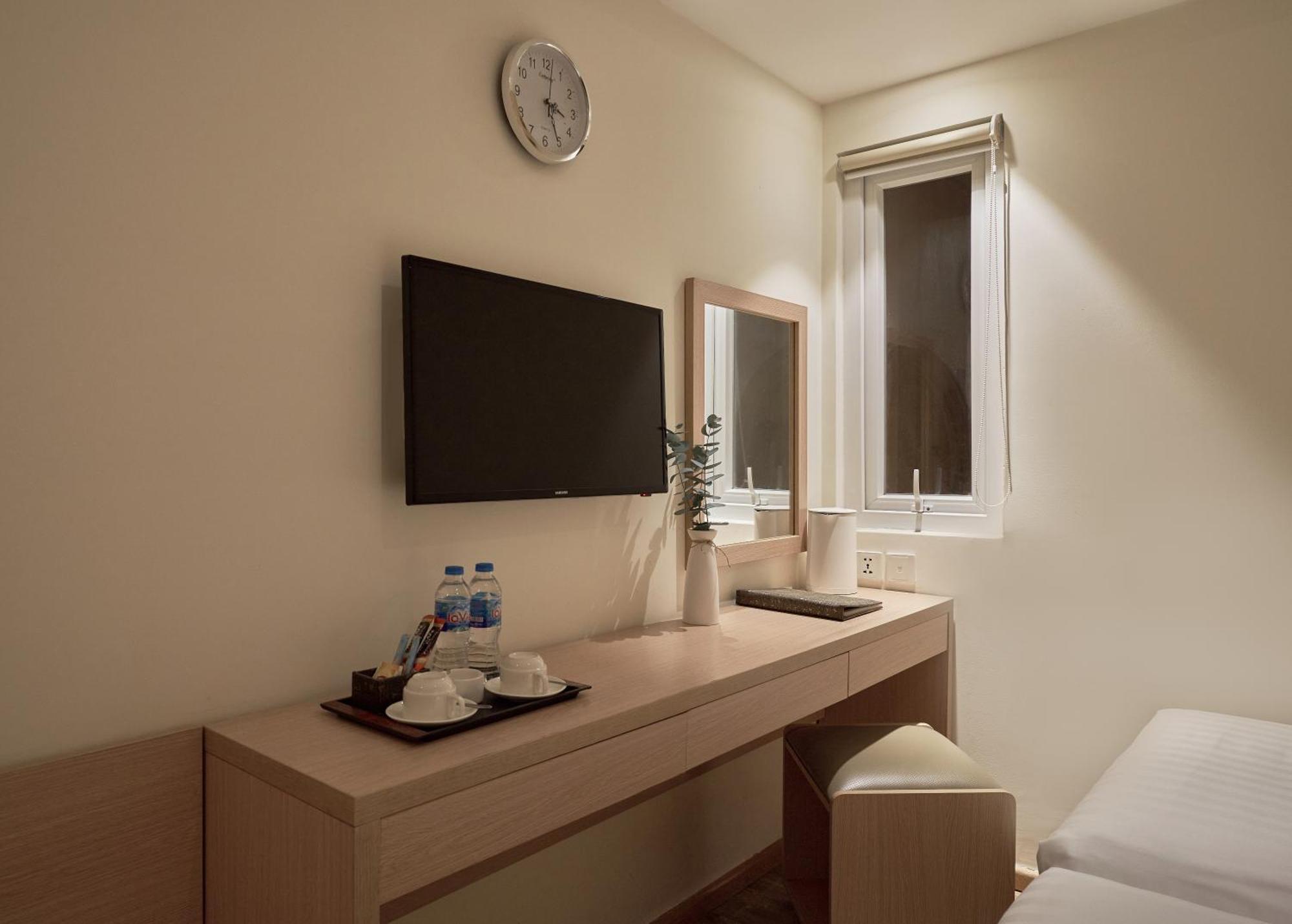 Sky Gem Hotel Sora Ho Chi Minh City Exterior photo