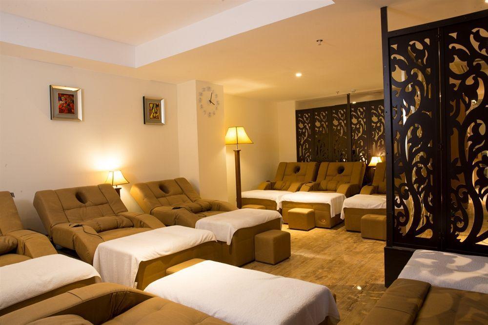 Sky Gem Hotel Sora Ho Chi Minh City Exterior photo