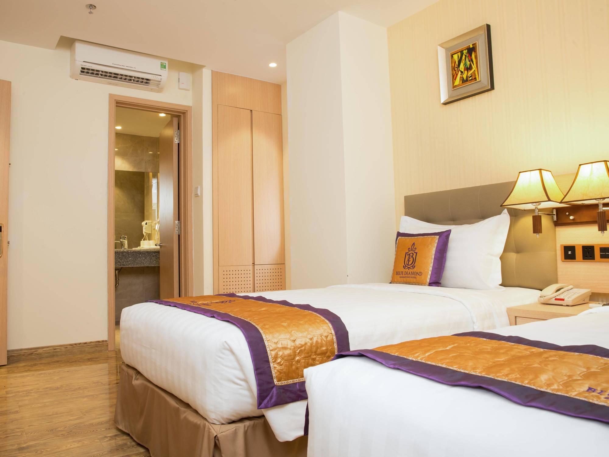 Sky Gem Hotel Sora Ho Chi Minh City Exterior photo