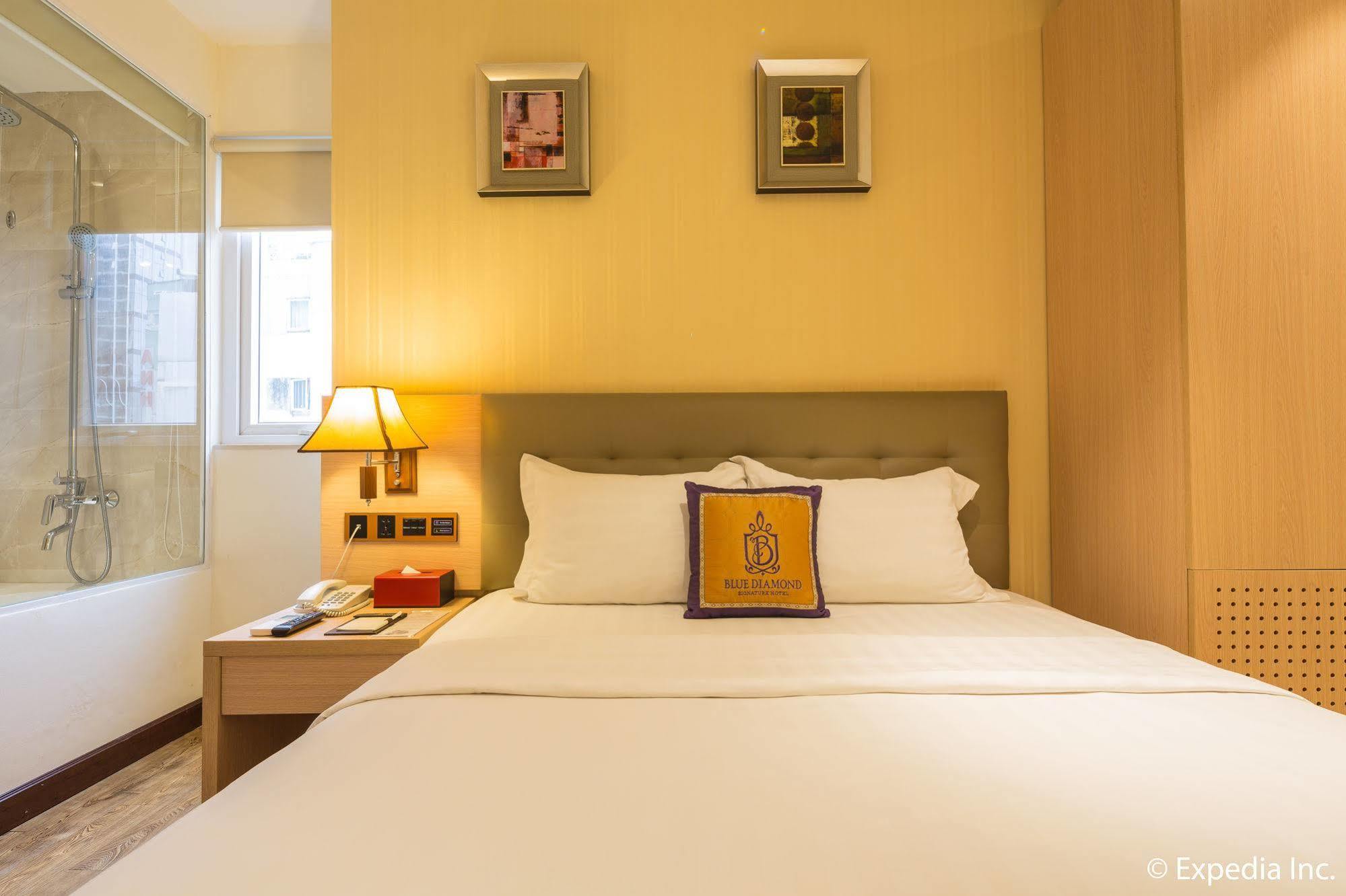 Sky Gem Hotel Sora Ho Chi Minh City Exterior photo